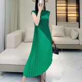 Irregular pleated dress for women, elegant and spliced pleated sleeveless dress