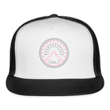 Vail Trucker Hat - white/black